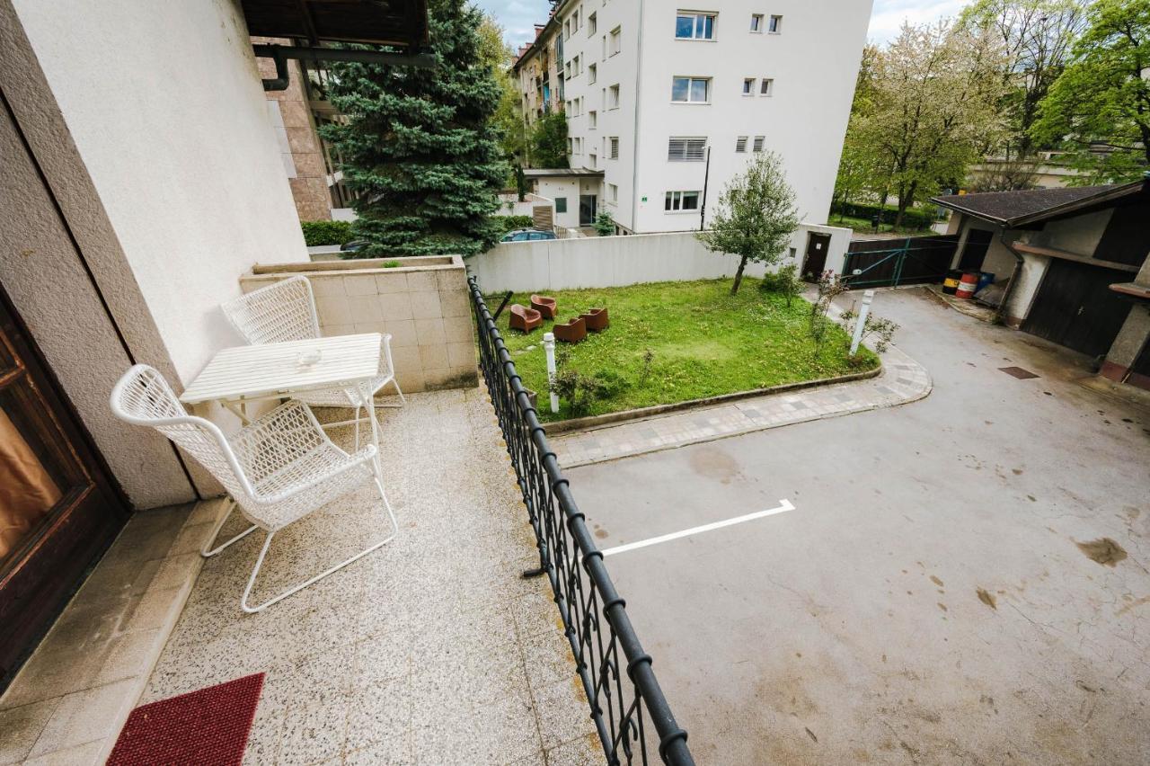 Pi House Villa Ljubljana Ngoại thất bức ảnh